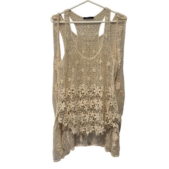 delusive Tops - Crochet Lace Womens 2 Piece Tank and Overlay Boho Floral Festival Cover Up Top‎